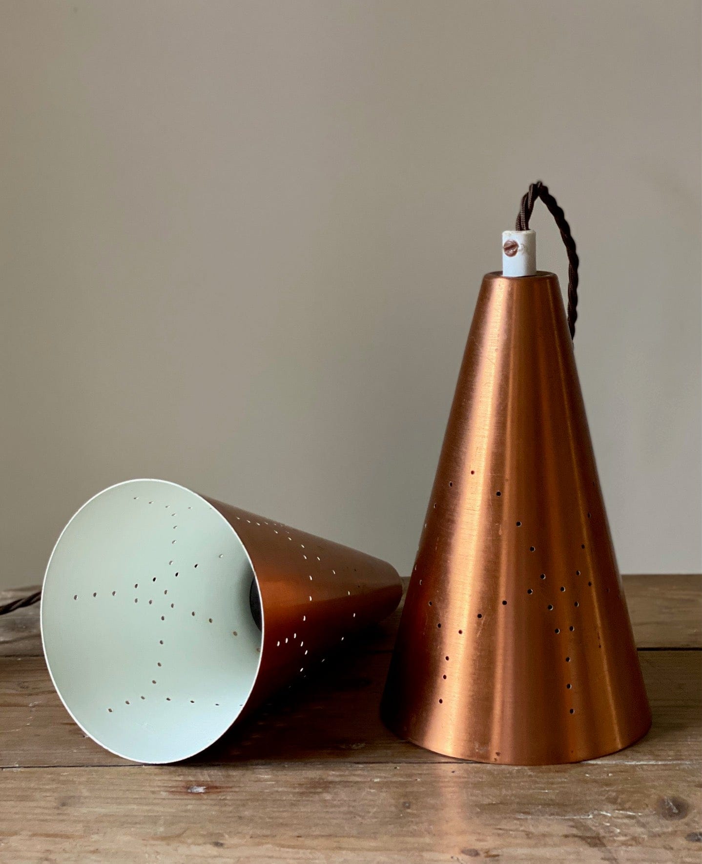 KEPT London Stock A pair of copper pendant lights