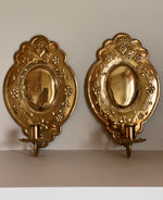 Load image into Gallery viewer, KEPT London Stock A pair of floral embossed wall sconces
