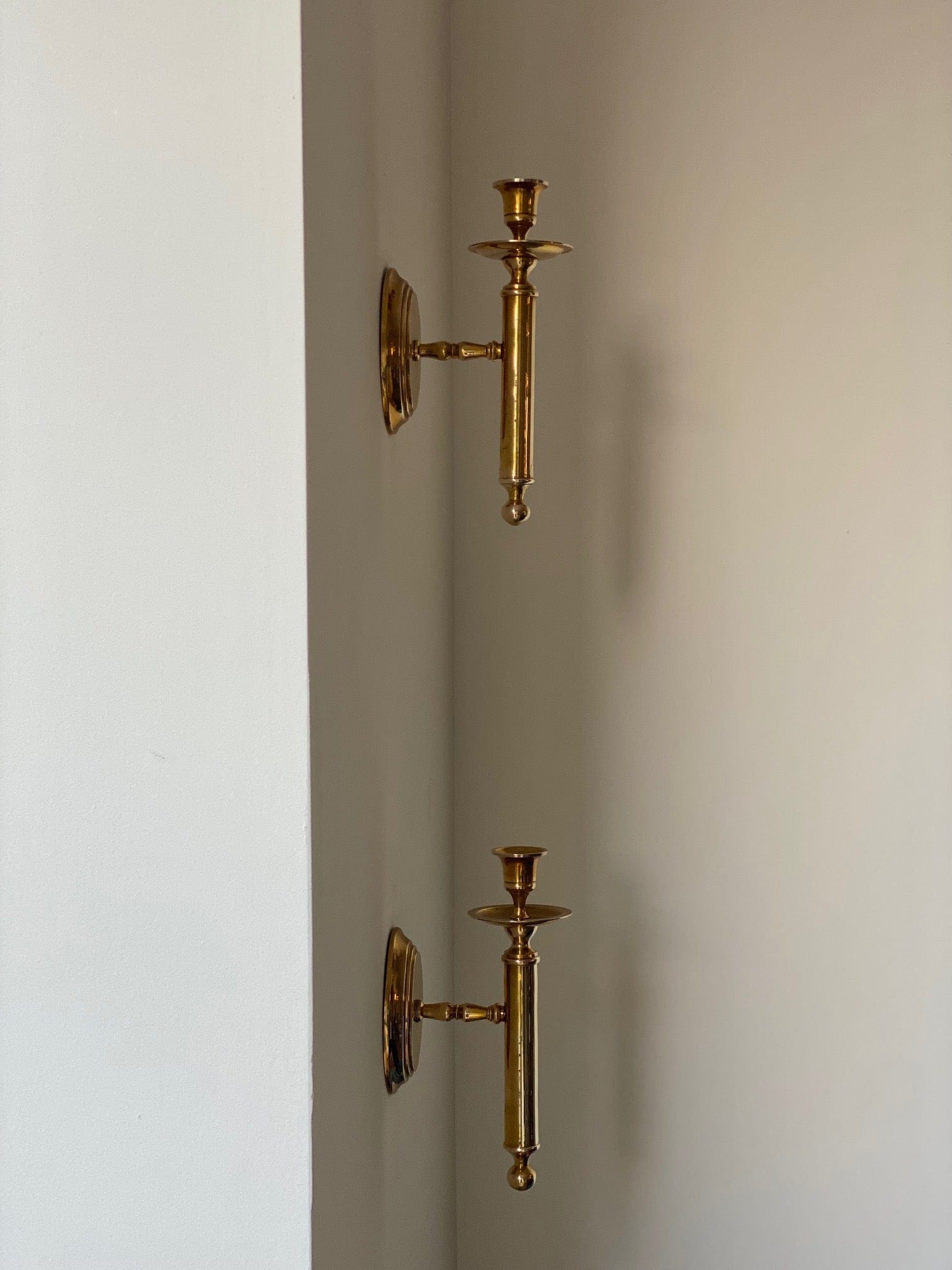 KEPT London Stock A pair of heavy columnar wall sconces