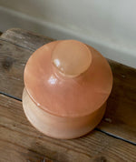 Load image into Gallery viewer, KEPT London Stock A pink onyx pot with lid
