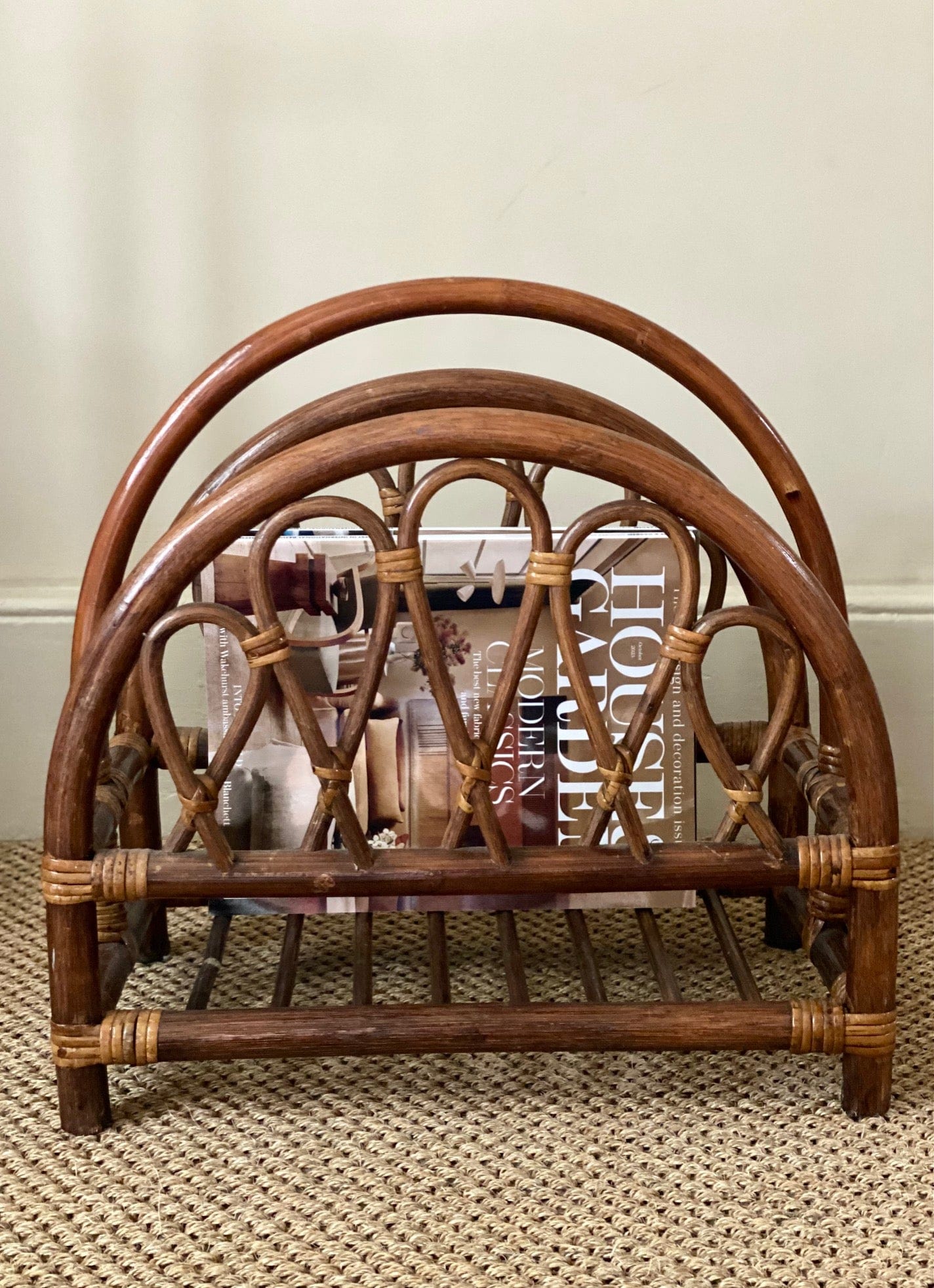 KEPT London Bamboo arched magazine rack