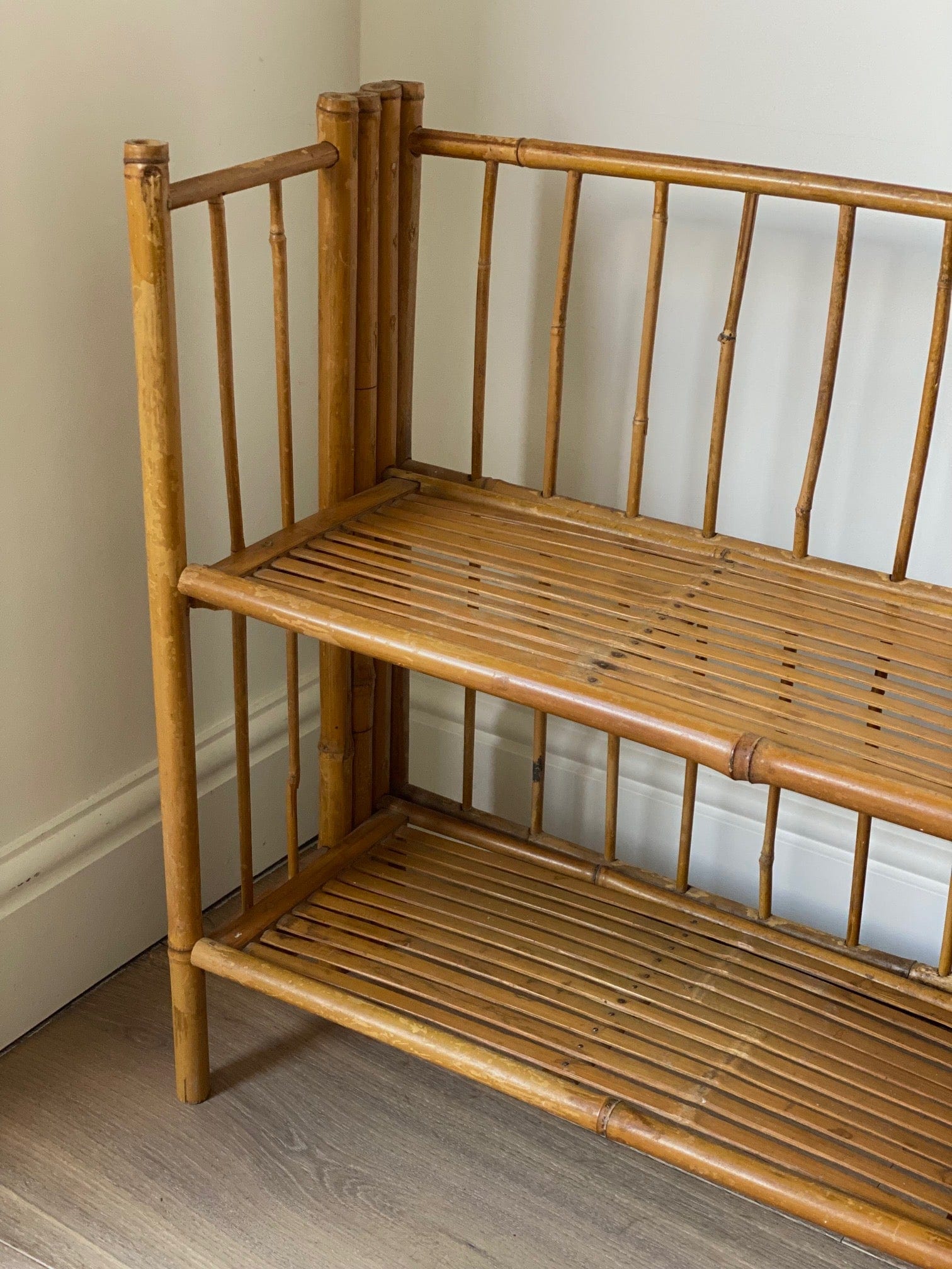KEPT London Bamboo folding shelves