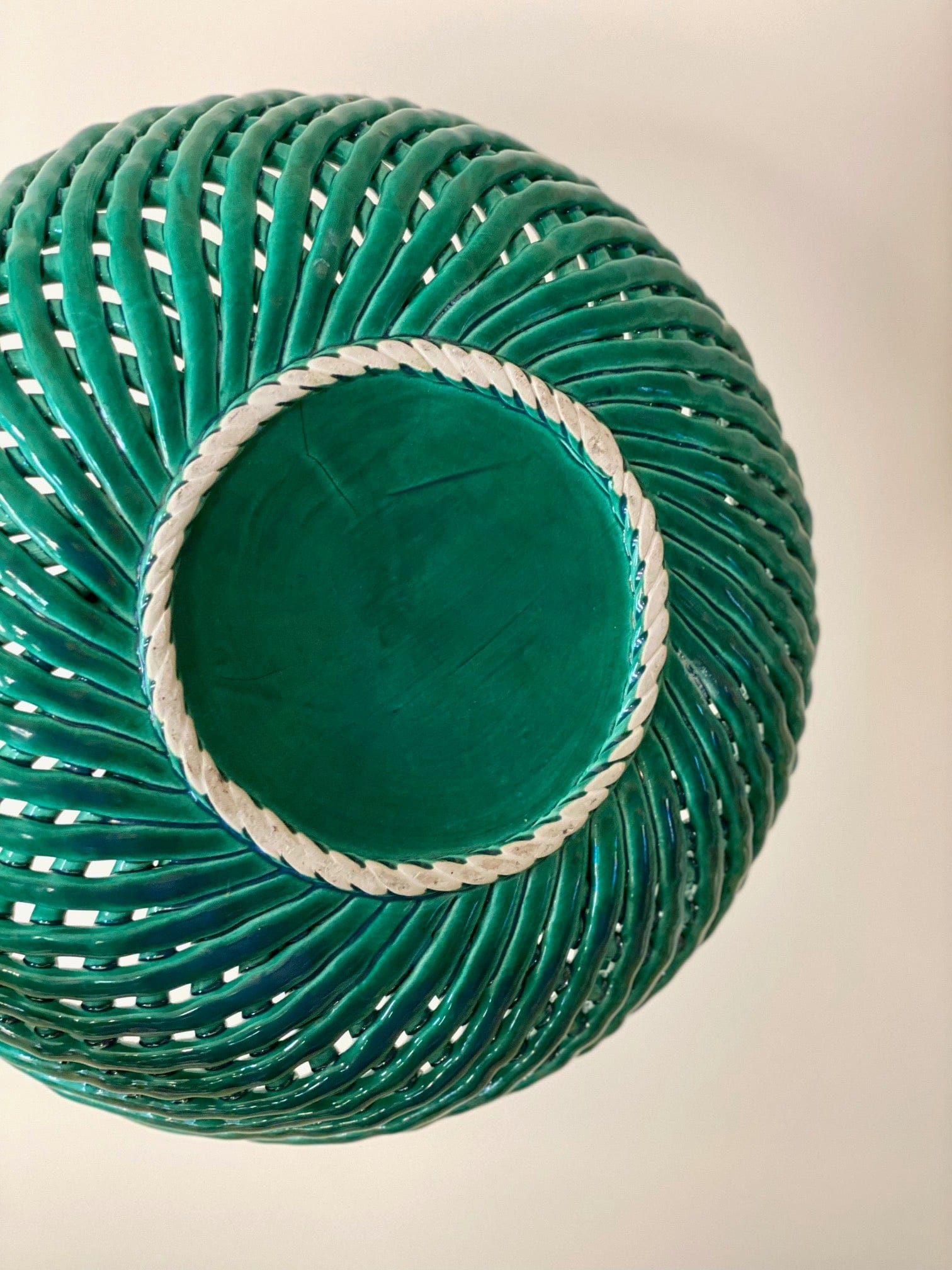 KEPT London Stock Basketweave green bowl