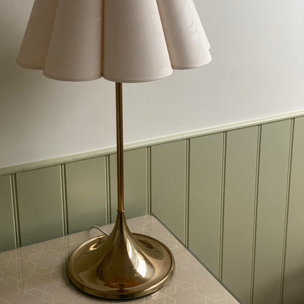 KEPT London Bergbom brass lamp with scalloped shade