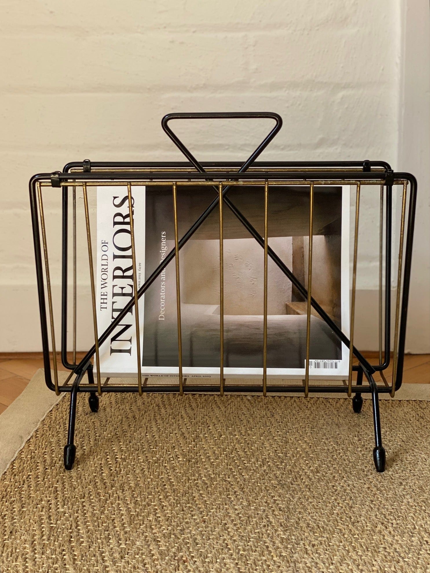 KEPT London Stock Black metal and brass magazine rack