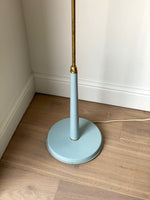 Load image into Gallery viewer, KEPT London Blue metal and brass floor lamp
