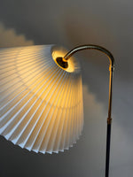 Load image into Gallery viewer, KEPT London Stock Brass and metal floor lamp
