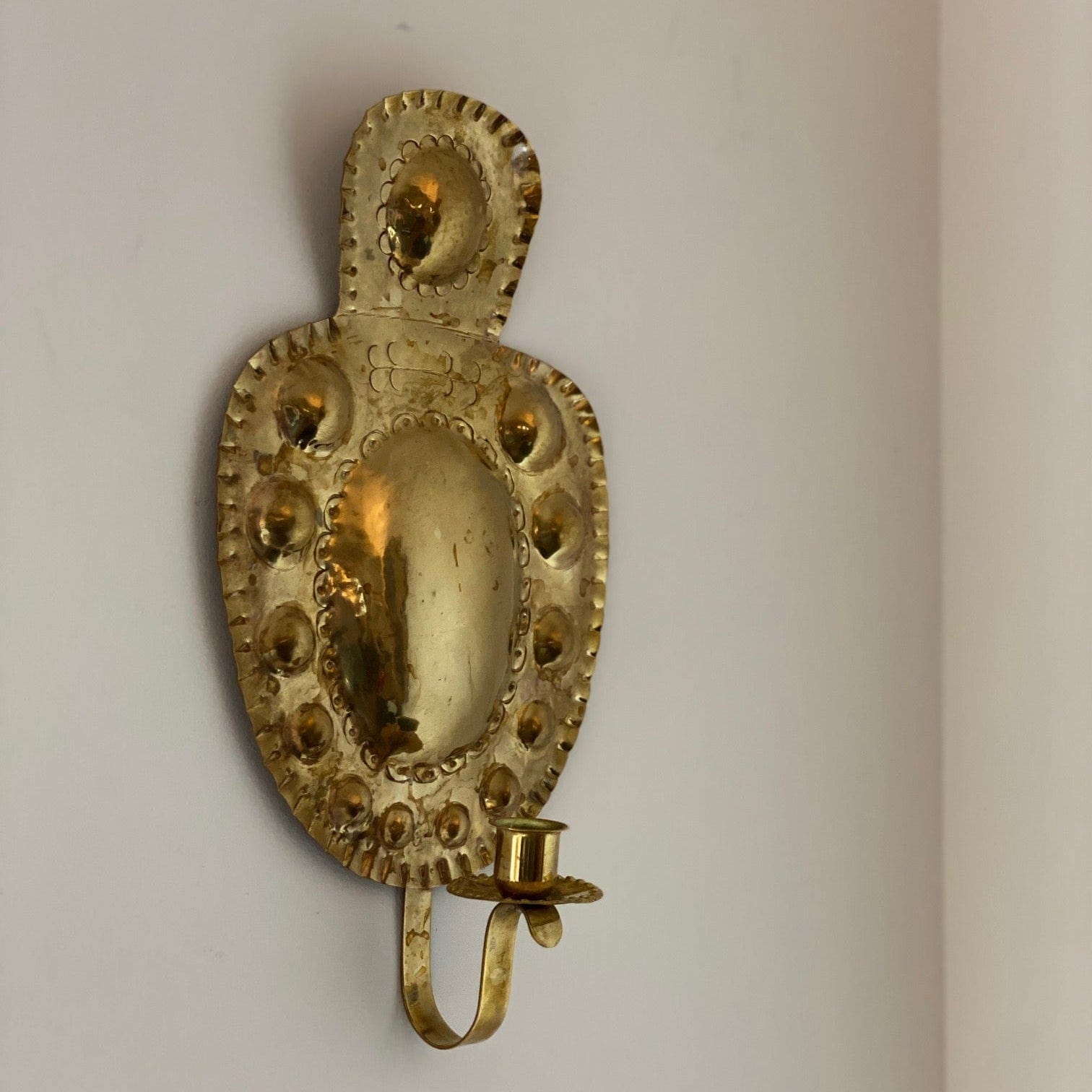 KEPT London Stock Brass embossed wall sconce