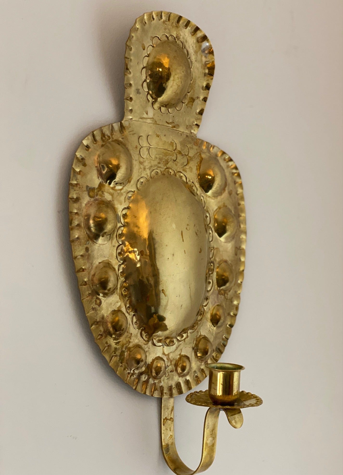 KEPT London Stock Brass embossed wall sconce