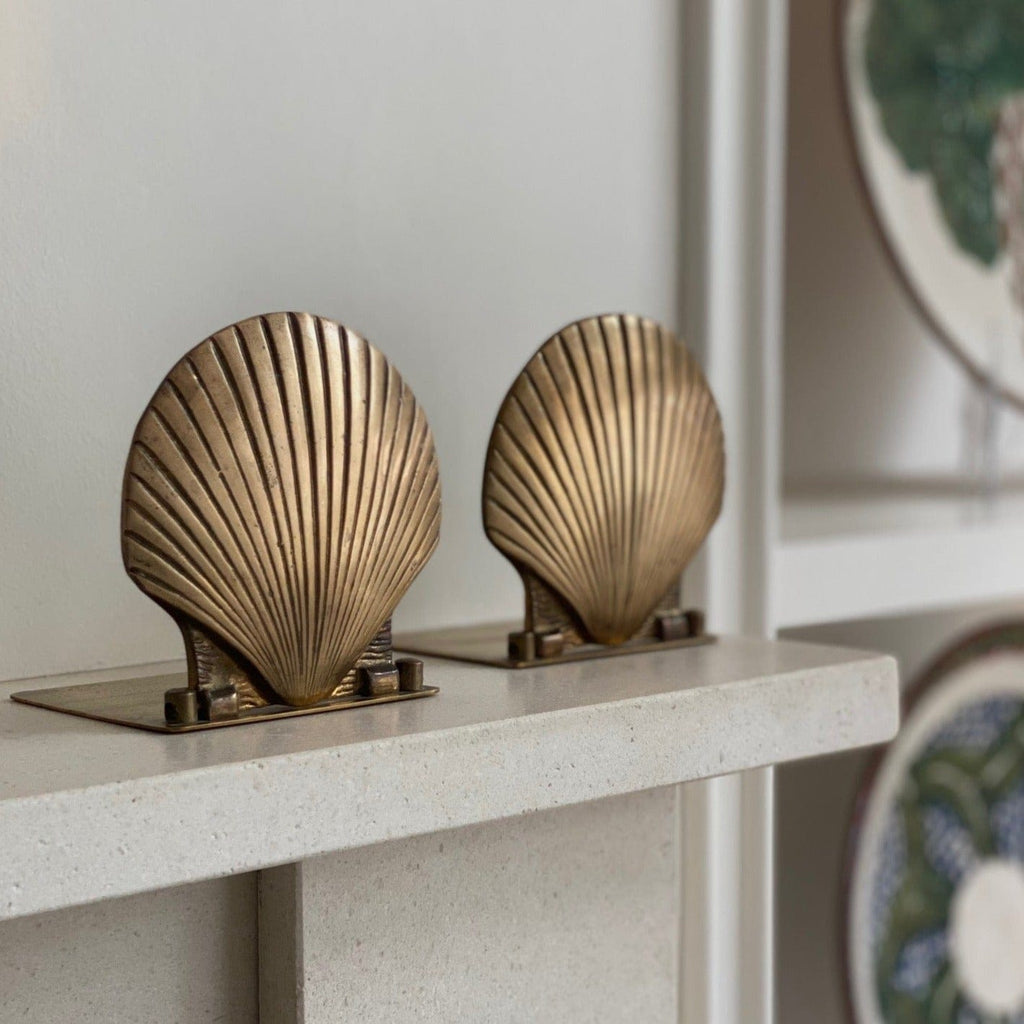 KEPT London Brass shell bookends with hinge