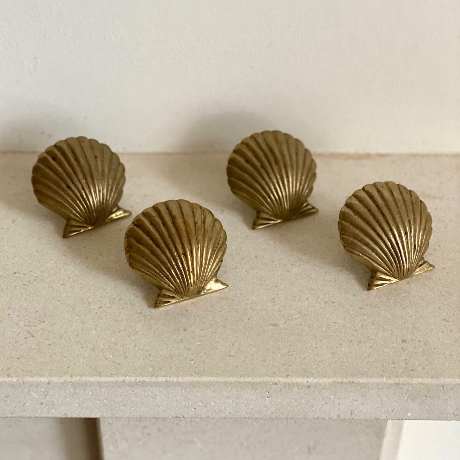 KEPT London Brass shell napkin rings