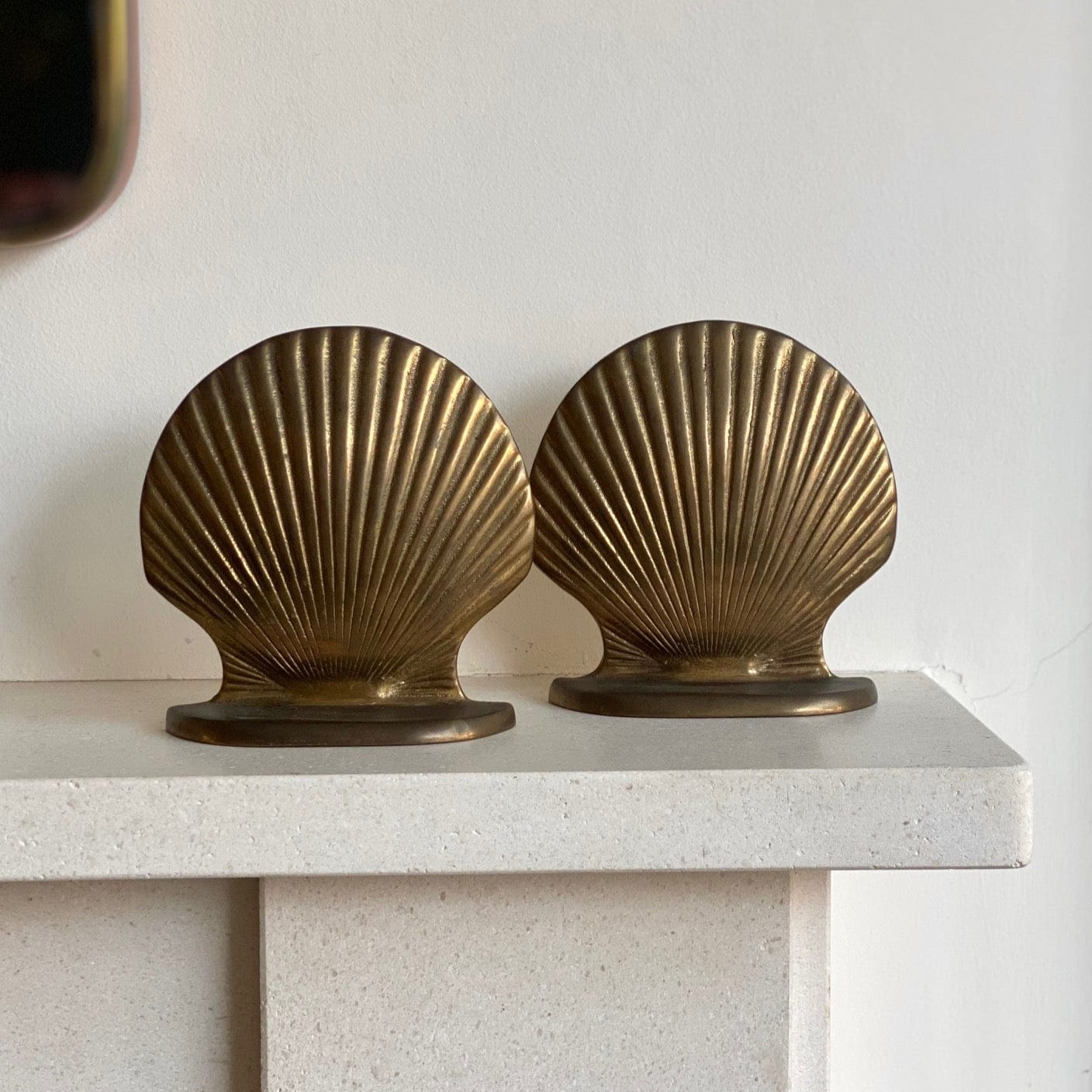 KEPT London Stock Brass shell shape bookends