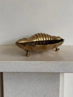 Load image into Gallery viewer, KEPT London Stock Brass shell shape dish
