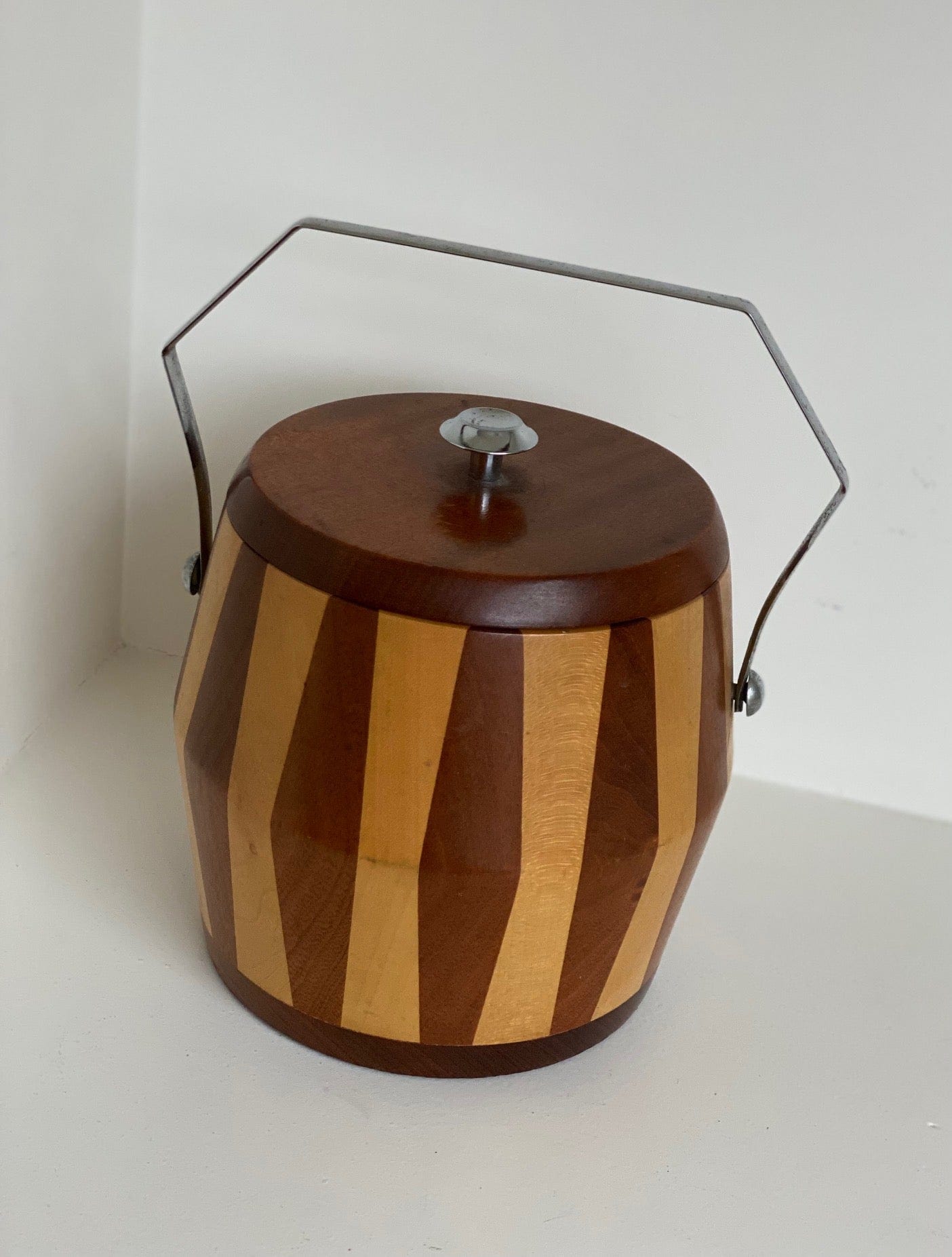 KEPT London Stock Cambridgeware ice bucket, striped