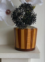 Load image into Gallery viewer, KEPT London Cambridgeware striped vase
