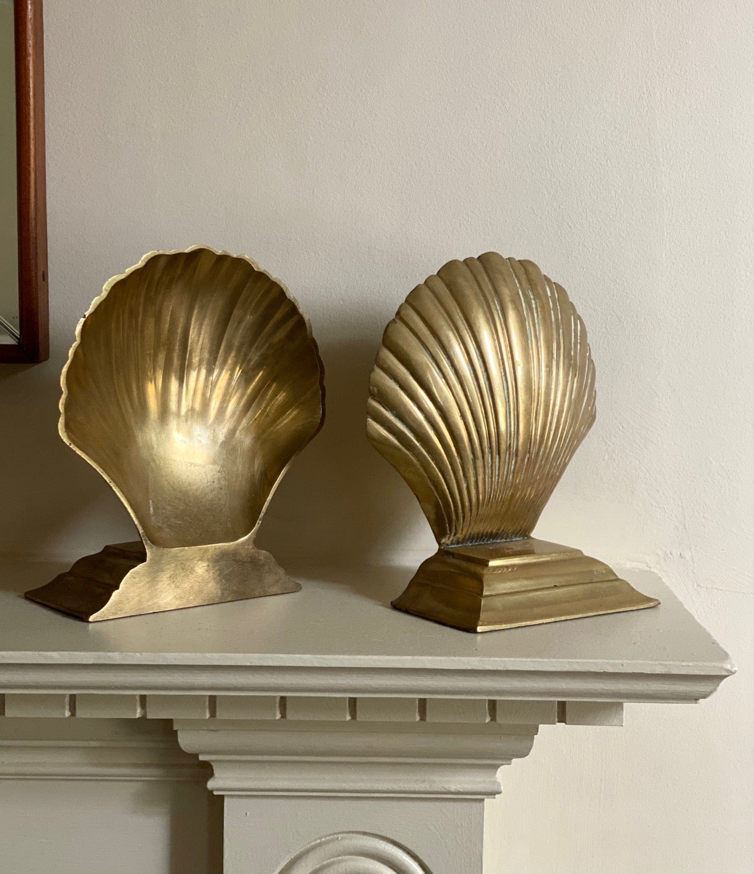 KEPT London Stock Clam shell bookends, brass