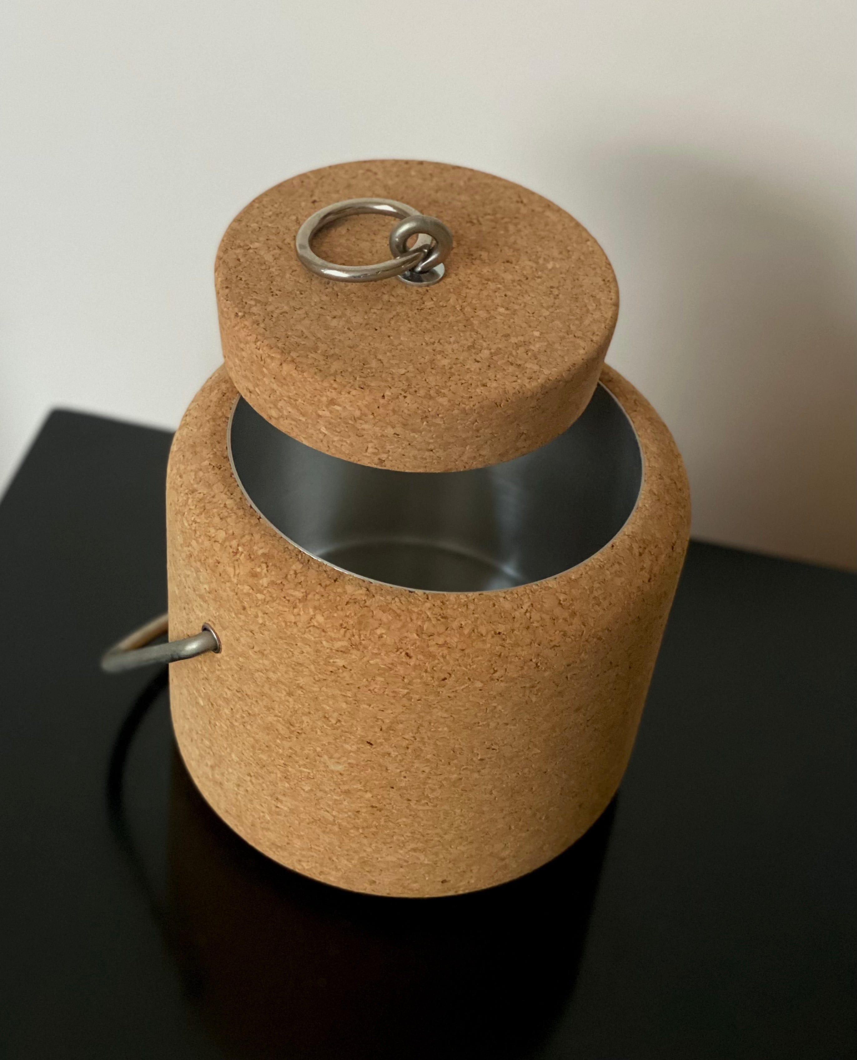 KEPT London Cork ice bucket with metal handle