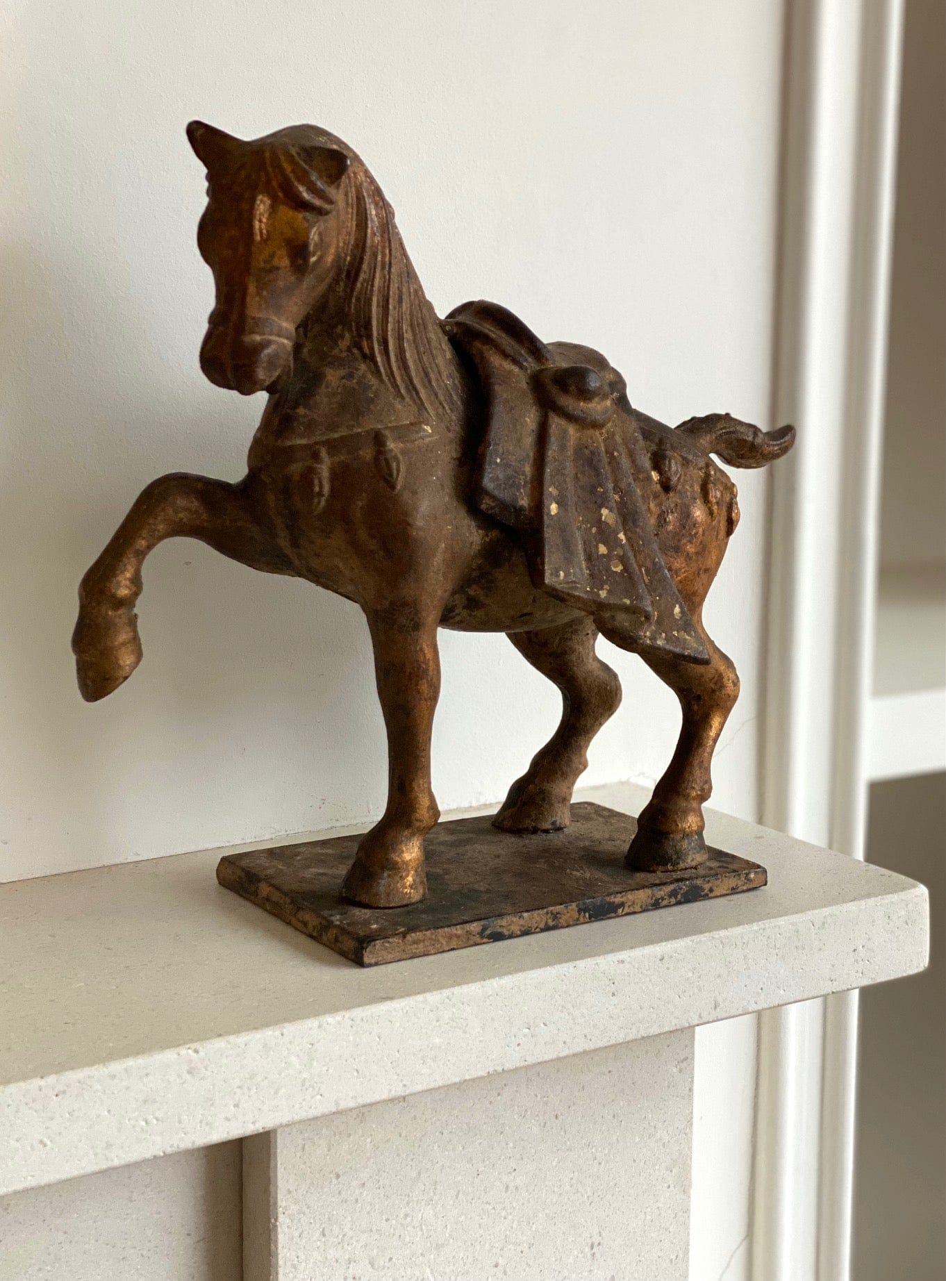 KEPT London Stock Decorative horse statue