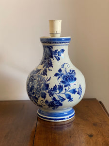 KEPT London Stock Delft ceramic table lamp