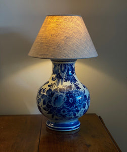 KEPT London Stock Delft ceramic table lamp