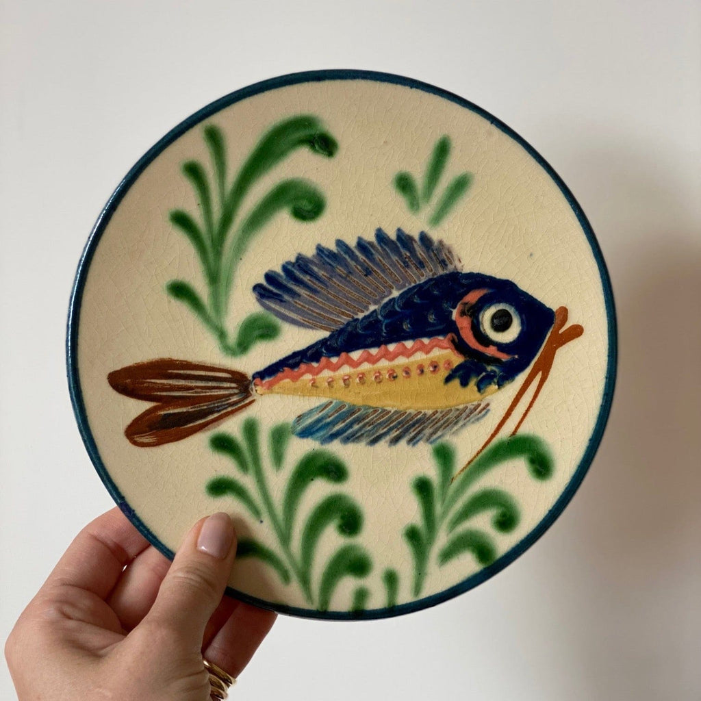 KEPT London Stock French Puigdemont painted fish plate