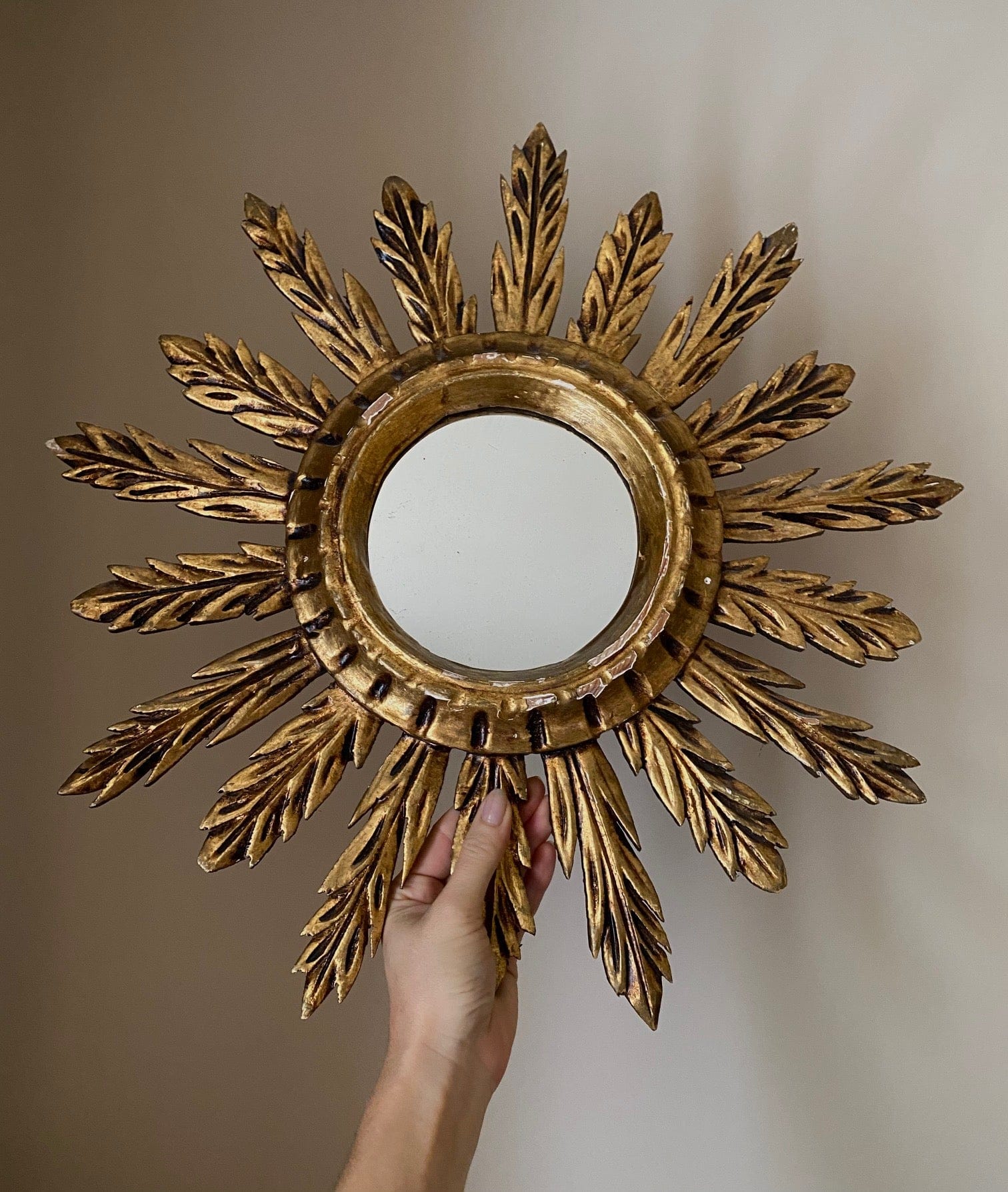 KEPT London Stock Giltwood sun burst round mirror