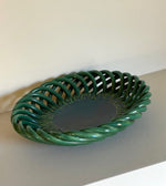 Load image into Gallery viewer, KEPT London Stock Green woven ceramic plate
