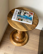 Load image into Gallery viewer, KEPT London Stock Heavy round oak table
