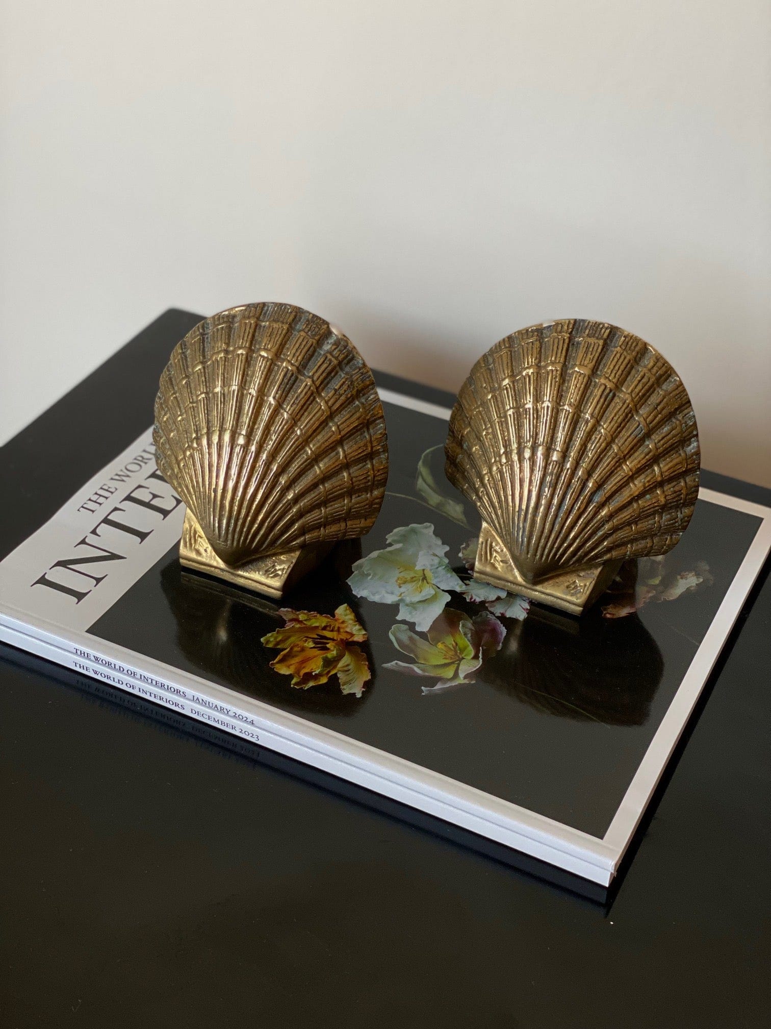 KEPT London Stock Heavy shell shaped bookends