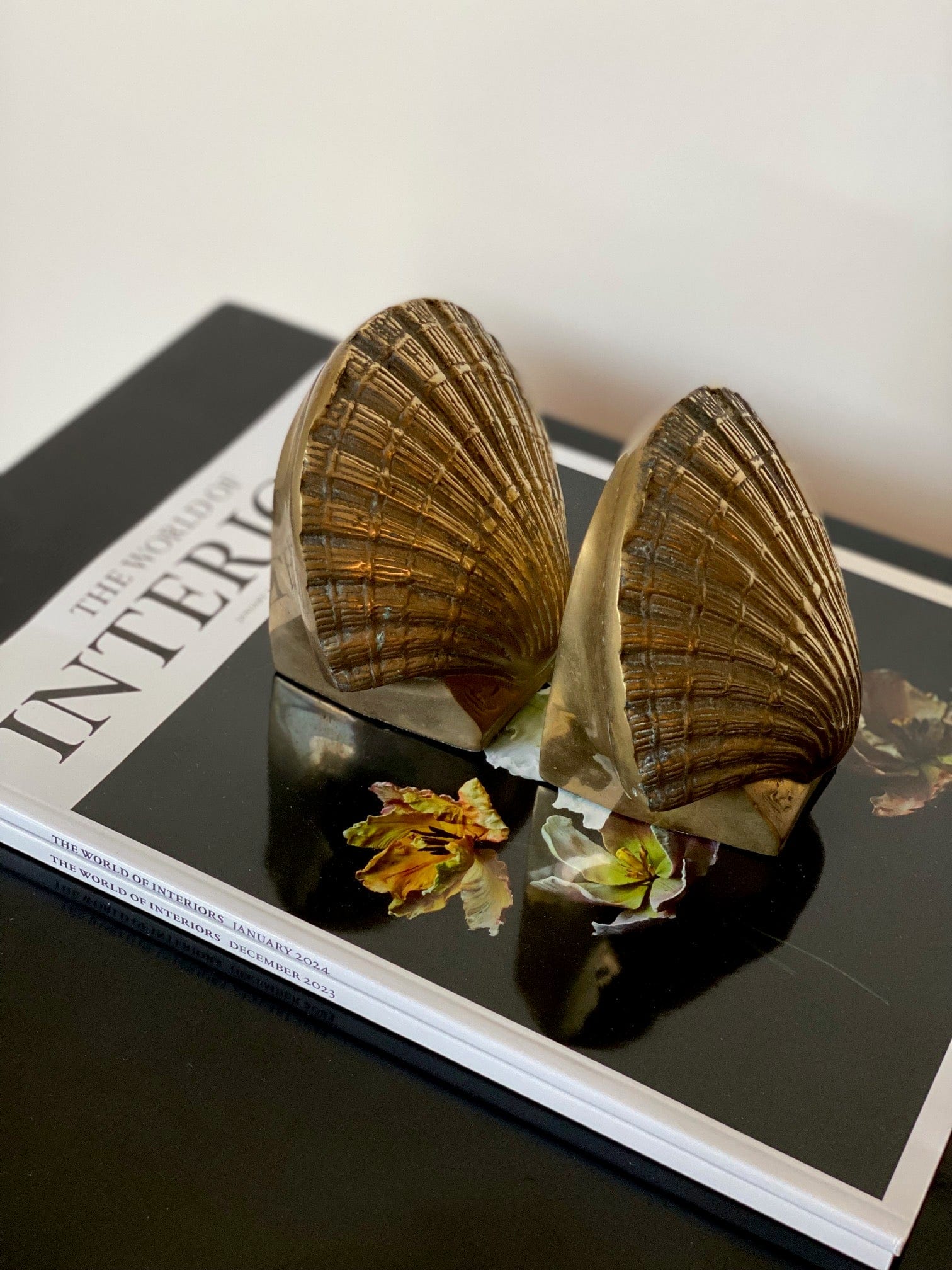 KEPT London Stock Heavy shell shaped bookends