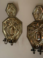 Load image into Gallery viewer, KEPT London Stock Large embossed brass wall sconces
