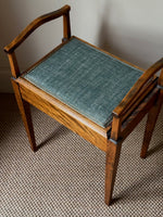 Load image into Gallery viewer, KEPT London Stock Lift top mahogany piano stool with handles
