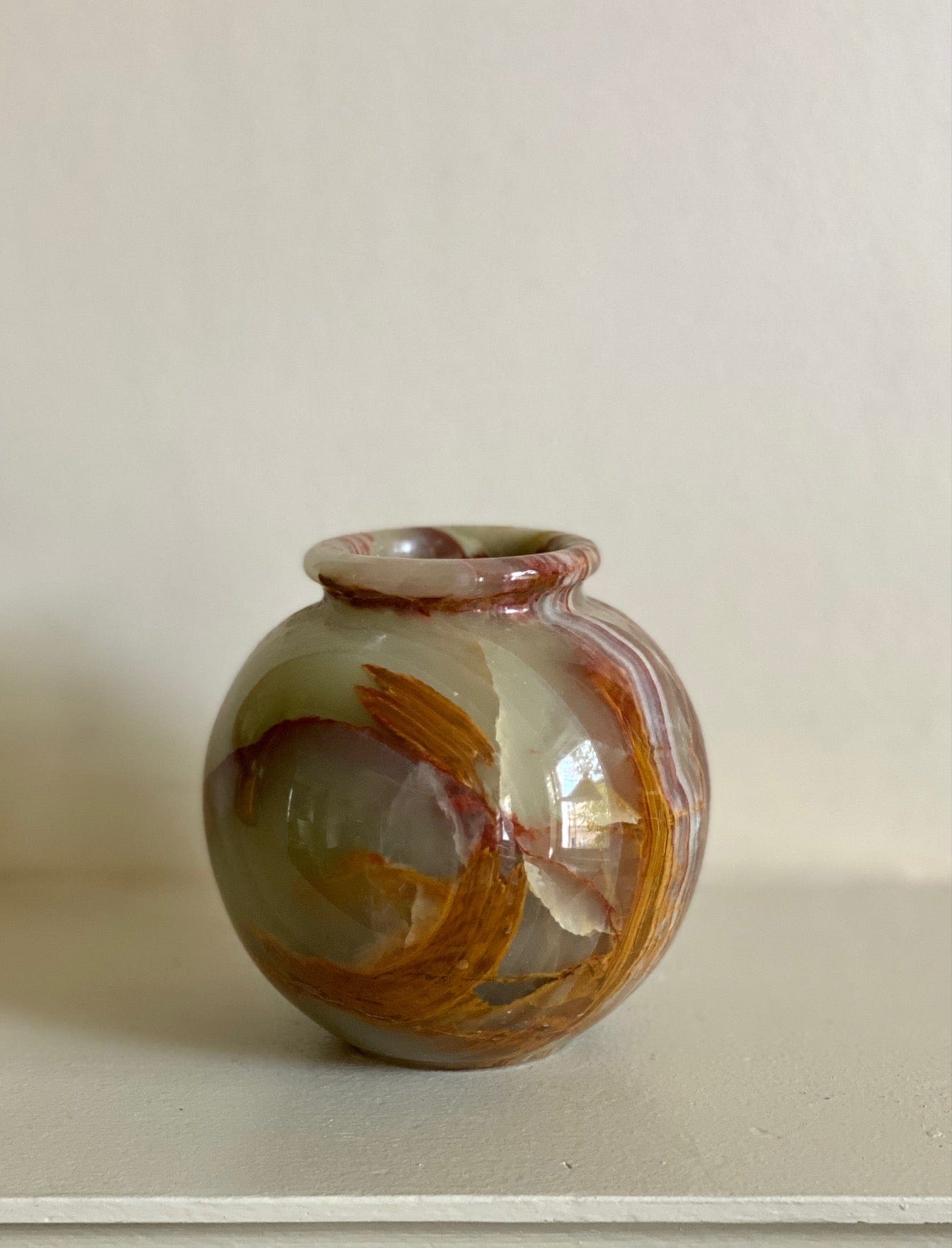 KEPT London Stock Onyx round vase