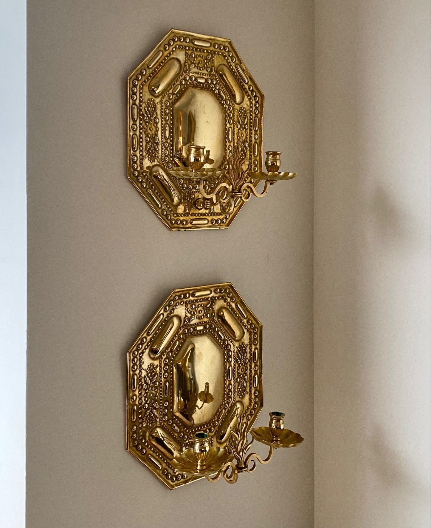 KEPT London Stock Pair of baroque brass wall sconces