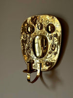 Load image into Gallery viewer, KEPT London Stock Pair of brass wall sconces with embossing
