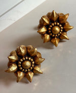 Load image into Gallery viewer, KEPT London Stock Pair of moulded floral curtain pullbacks
