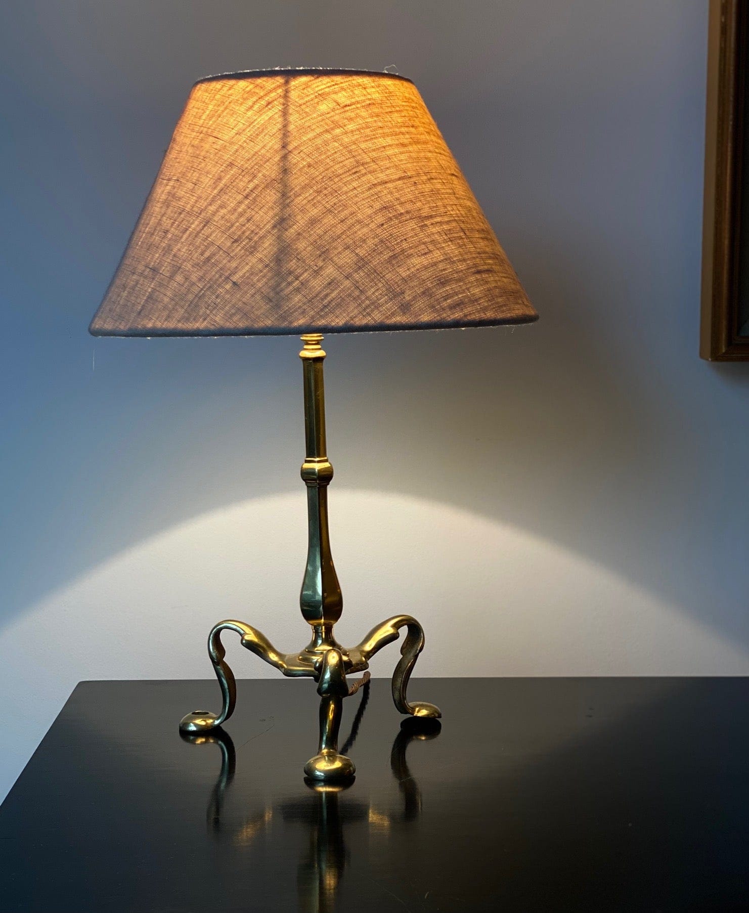 KEPT London Pullman tripod brass lamp