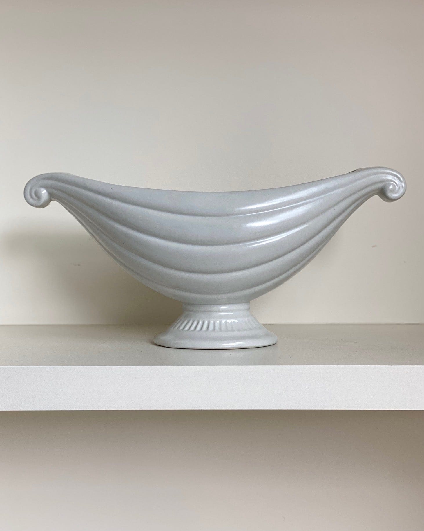 KEPT London Stock Ribbed mantle vase with curled handles