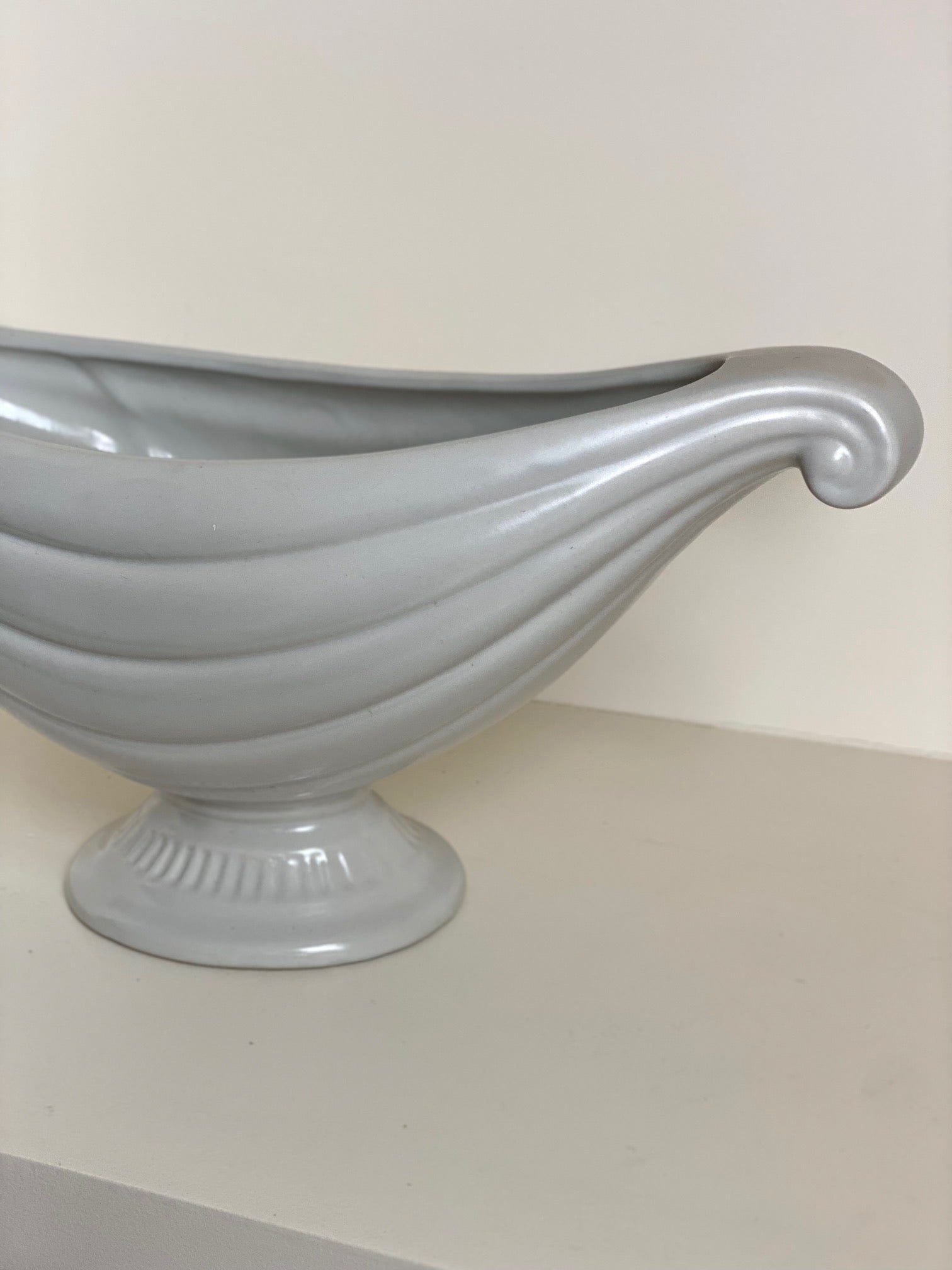 KEPT London Stock Ribbed mantle vase with curled handles