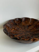 Load image into Gallery viewer, KEPT London Scalloped wooden fruit bowl
