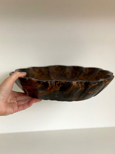 KEPT London Scalloped wooden fruit bowl