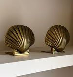 Load image into Gallery viewer, KEPT London Stock Shell brass pair of bookends
