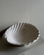 Load image into Gallery viewer, KEPT London Stock Shell shaped ceramic dish
