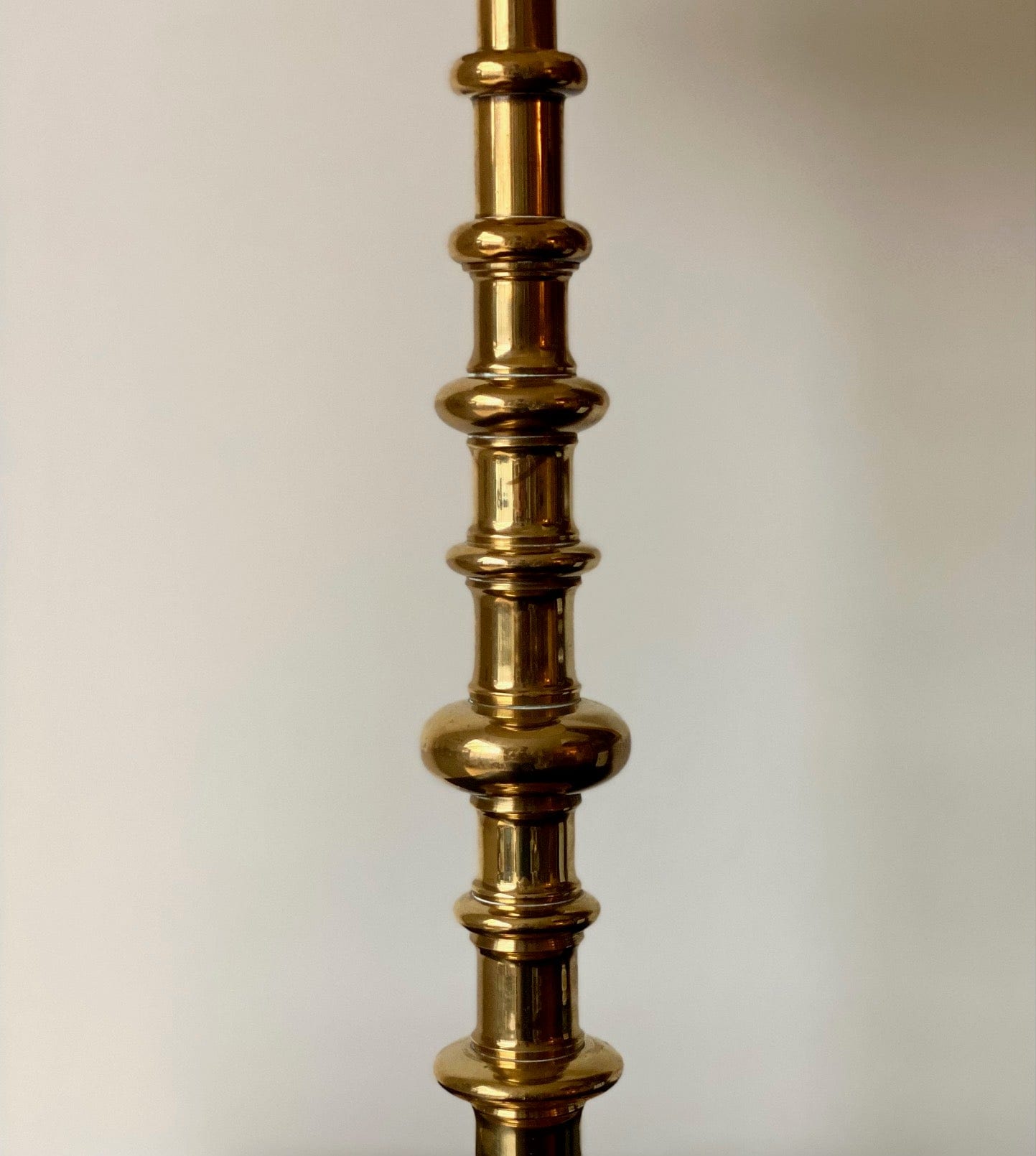 KEPT London Stock Tall bobbin brass lamp