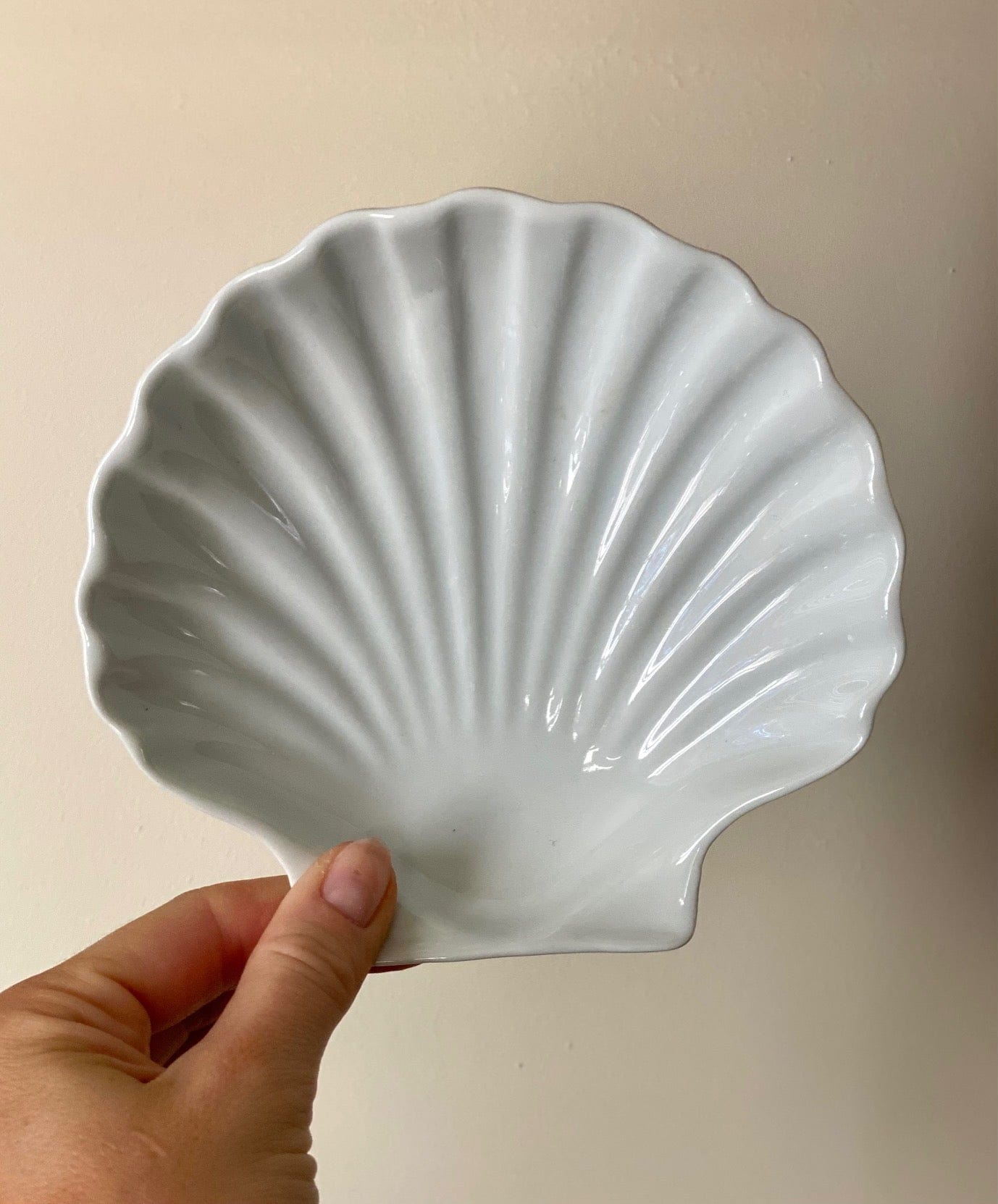 KEPT London Stock Three French shell dishes