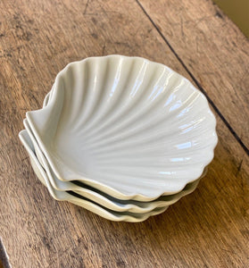 KEPT London Stock Three French shell dishes