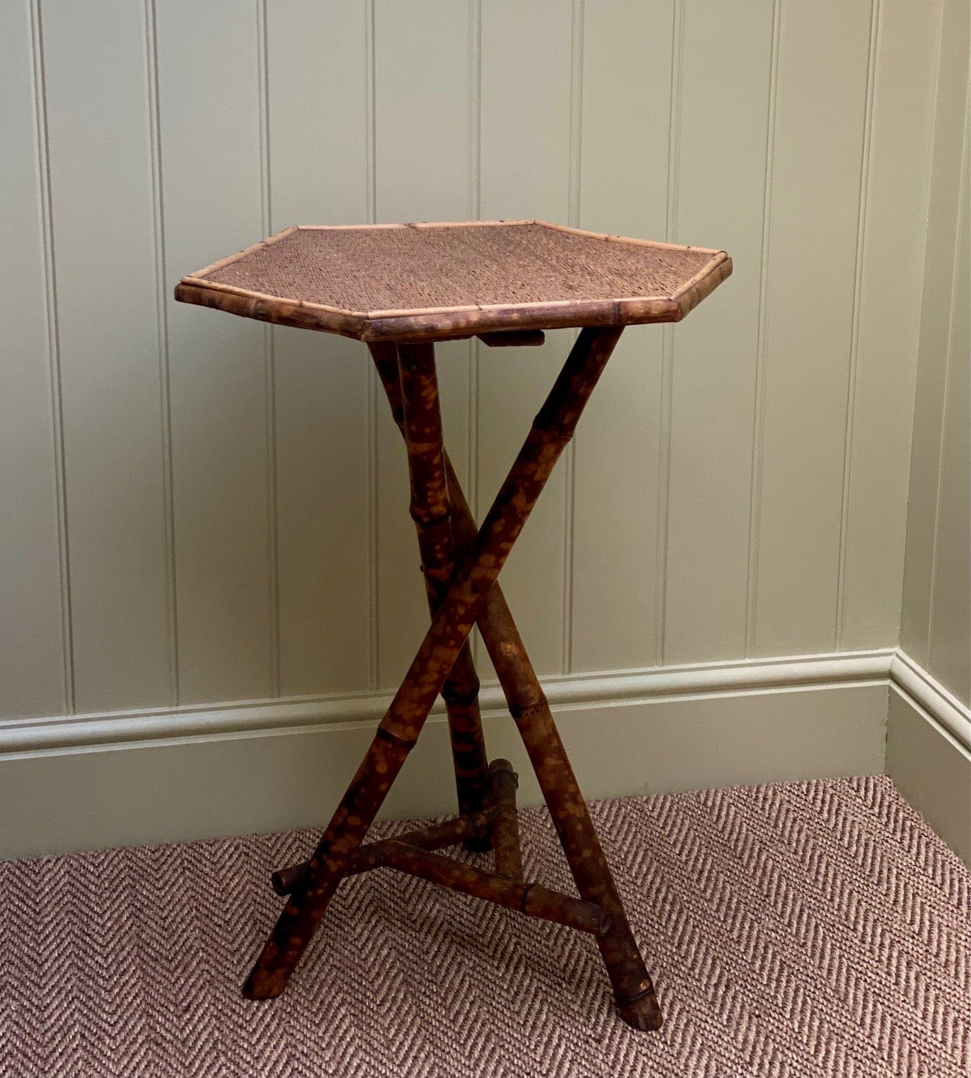 KEPT London Tiger bamboo hexagonal table