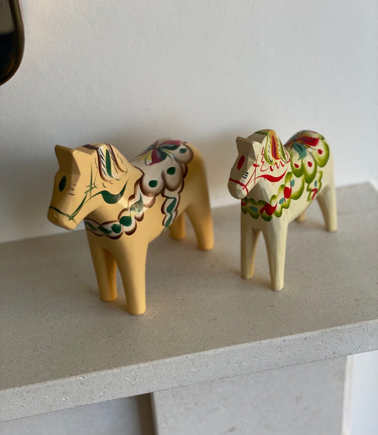 KEPT London Stock Two Dala horses