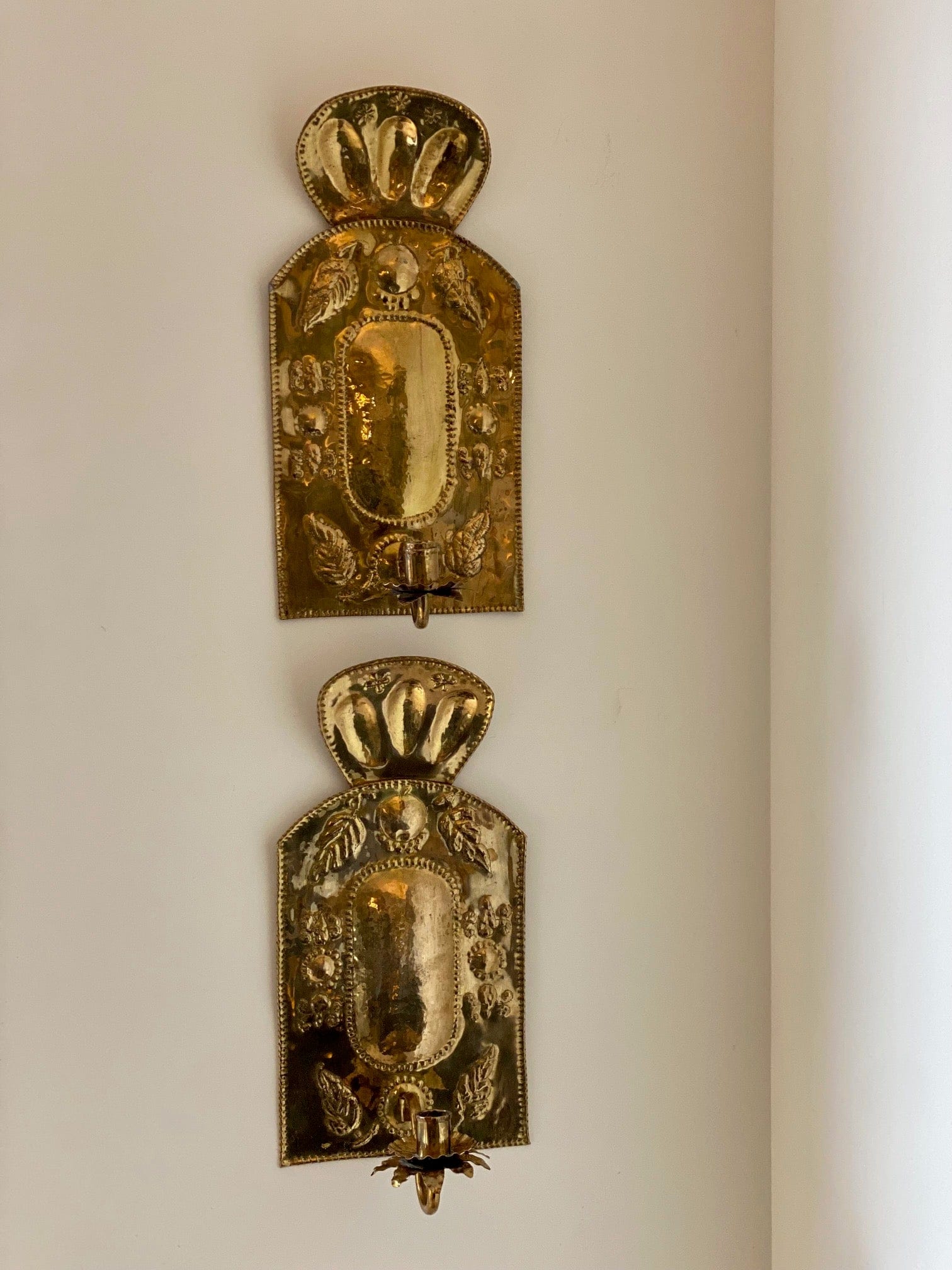 KEPT London Stock Two leaf brass wall sconces