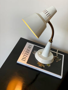 KEPT London Stock White table lamp